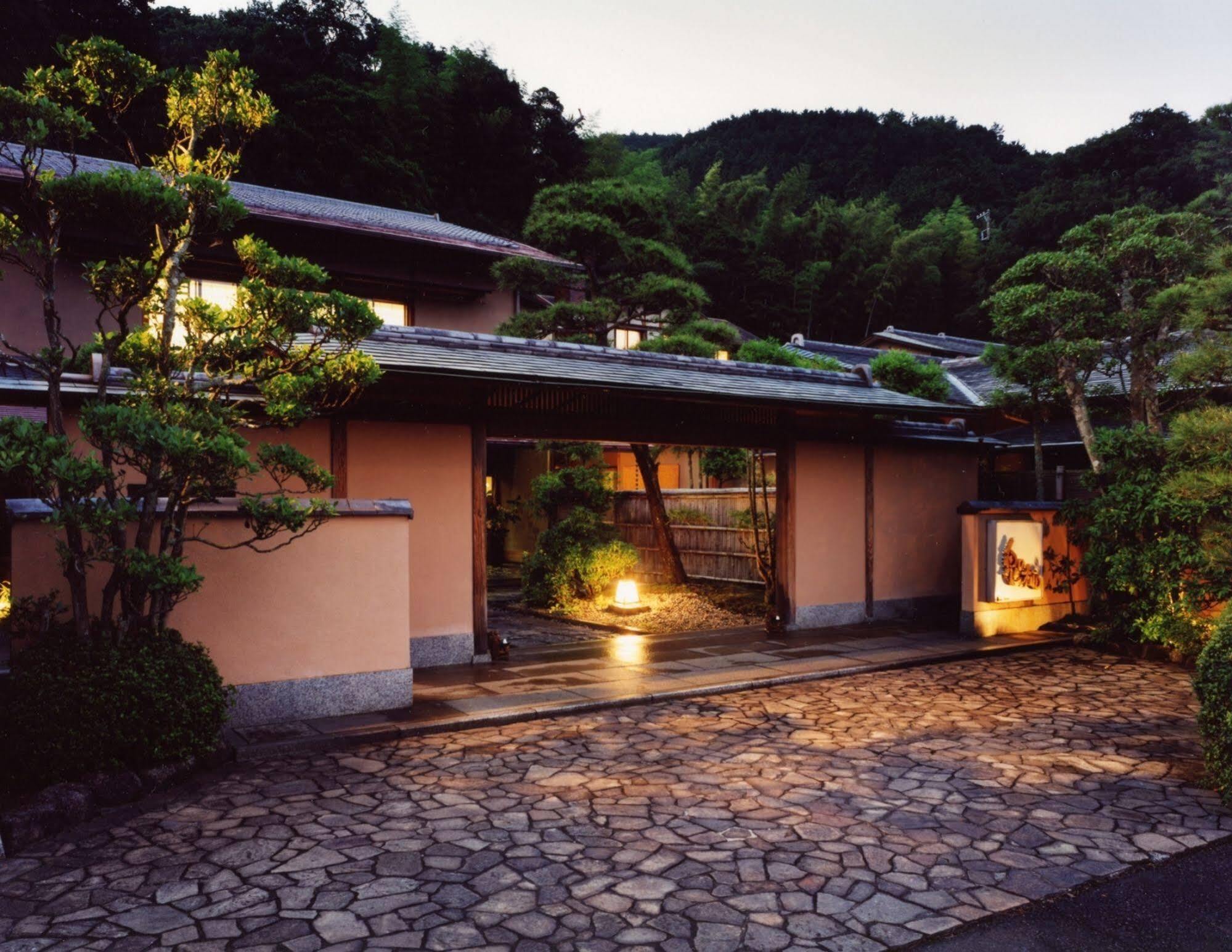 Oni No Sumika Hotel Ukuszu Kültér fotó